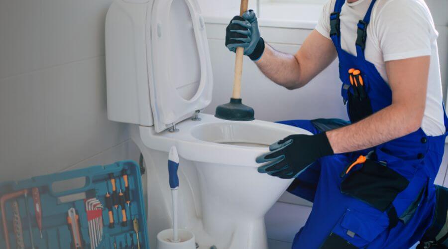 sewer line plumber in Lake Hughes, CA